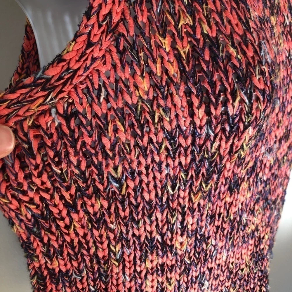 Loft sleeveless multi colored sweater￼